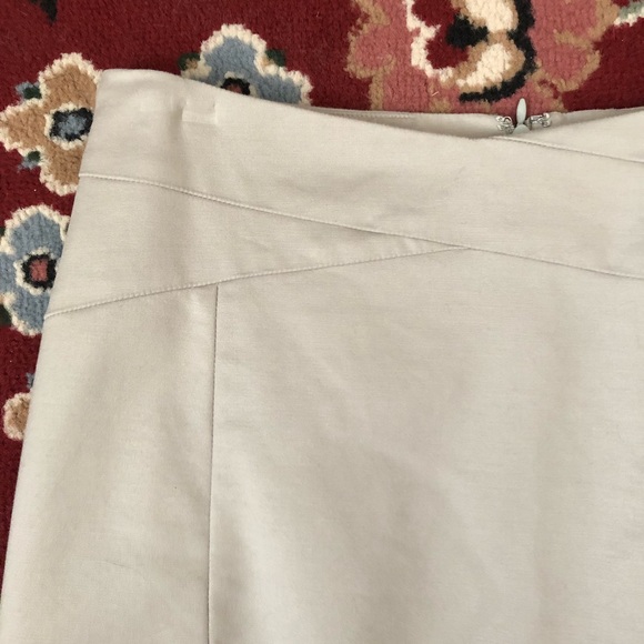 Banana Republic Stitched-Waist Detail Mini Skirt - Picture 5 of 7